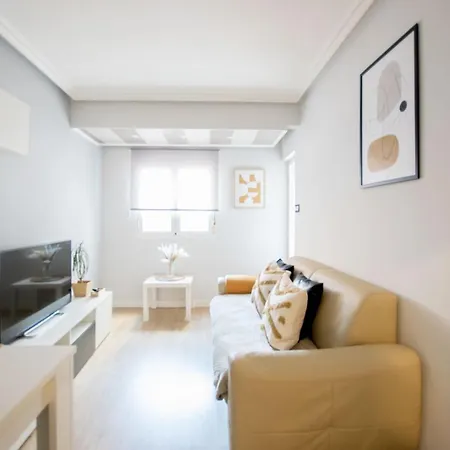 Apartamento Moderno Y Centrico En Huesca Ciudad Zewnętrze zdjęcie